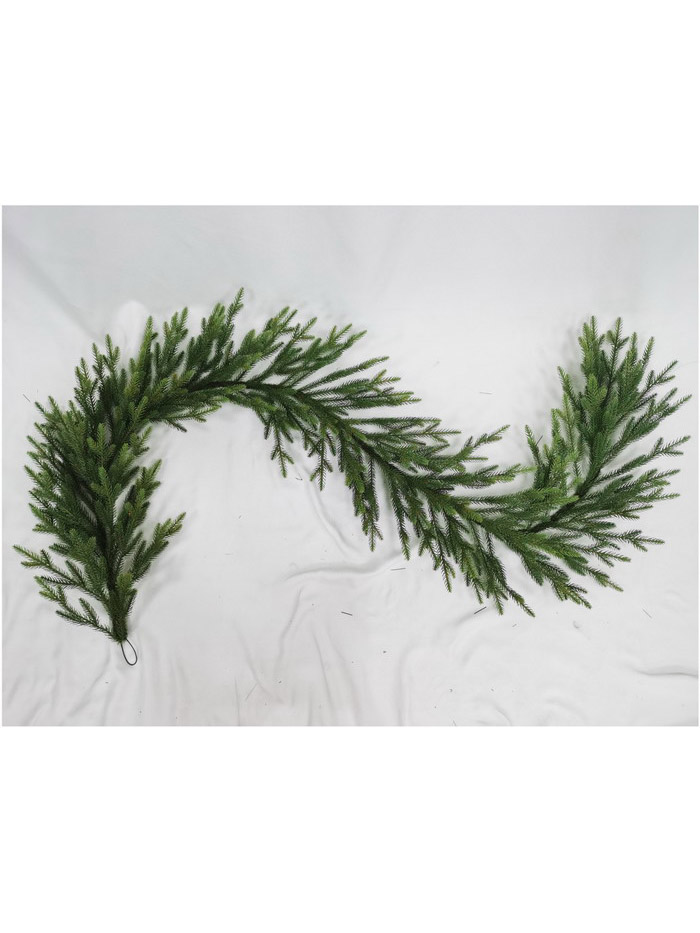 SYG60N021 6FT Lifelike PE Garland