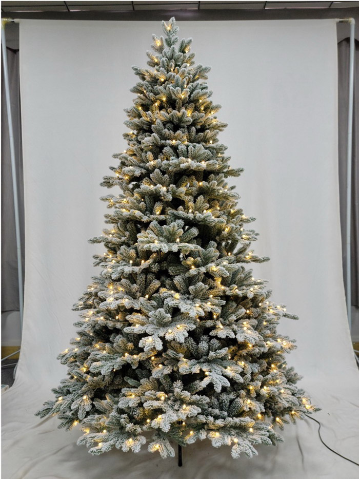 SYT76M067 7.5FT Deluxe Christmas Flocked Lights Tree