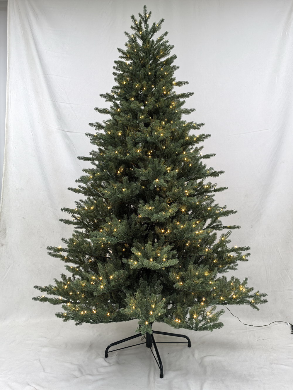 SYT70M001L 7ft PE LED light tree